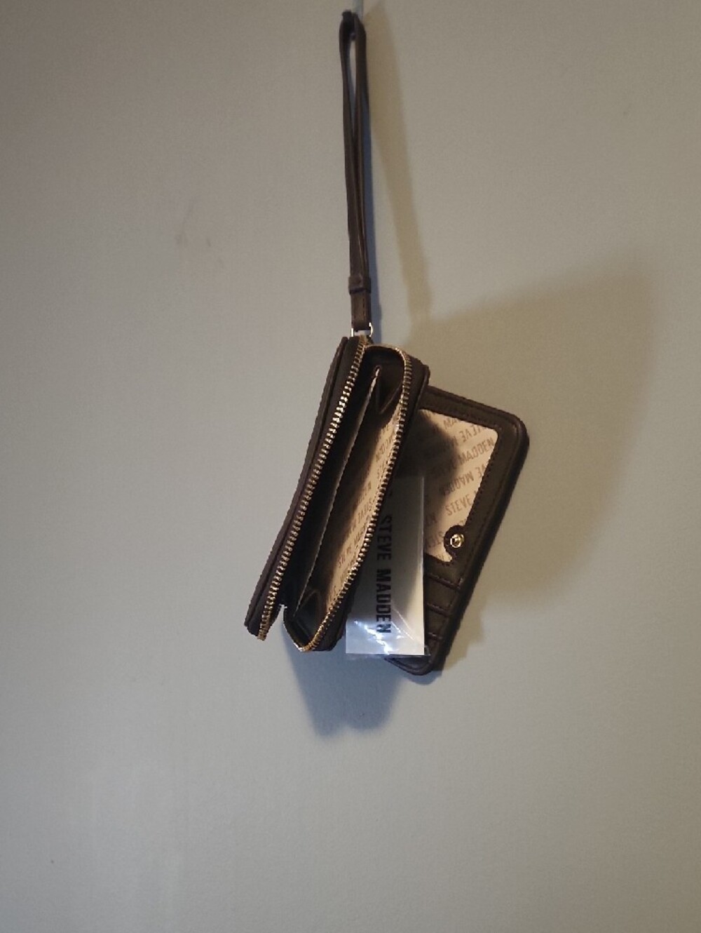Steve Madden Dark Brown Logo Zip-Around Wristlet - Picture 3 of 3